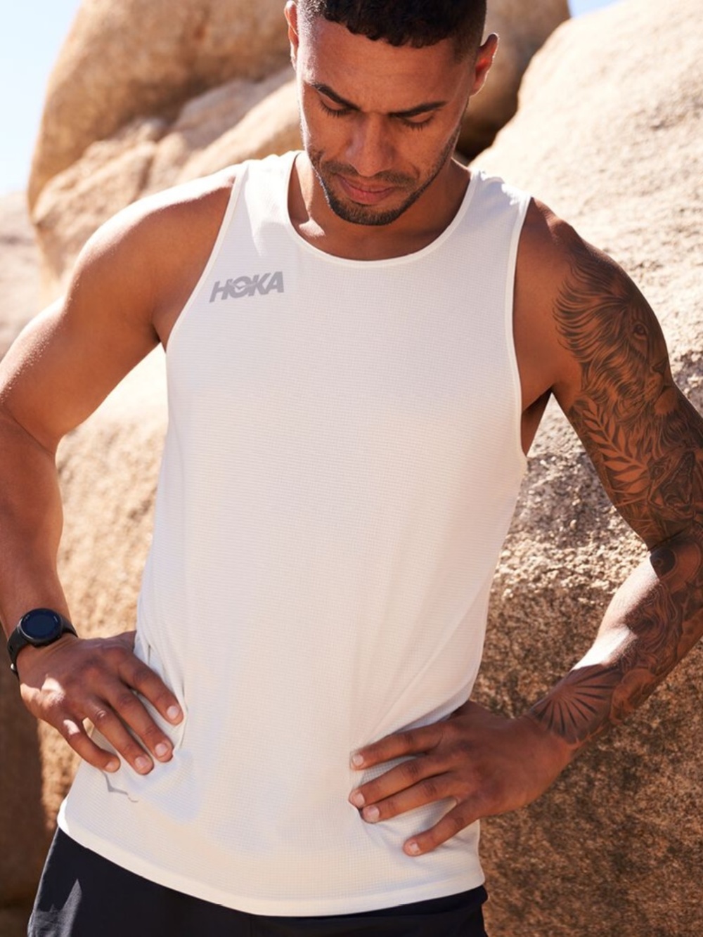 NWT mens small hoka one one runners singlet/tank top white